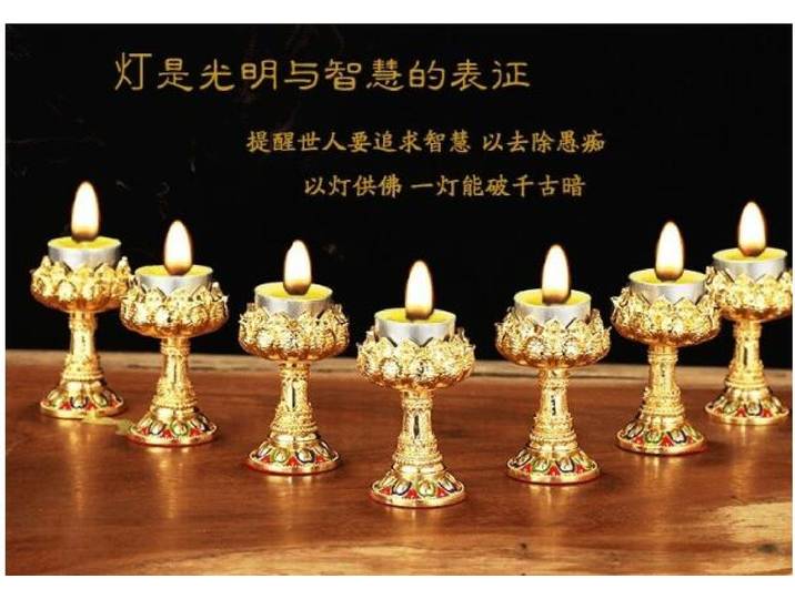 Gros bouddhiste efficace Protection Tibet népal plaqué or 8 pièces fleur de Lotus symboles de bon augure bougeoir bouddhiste