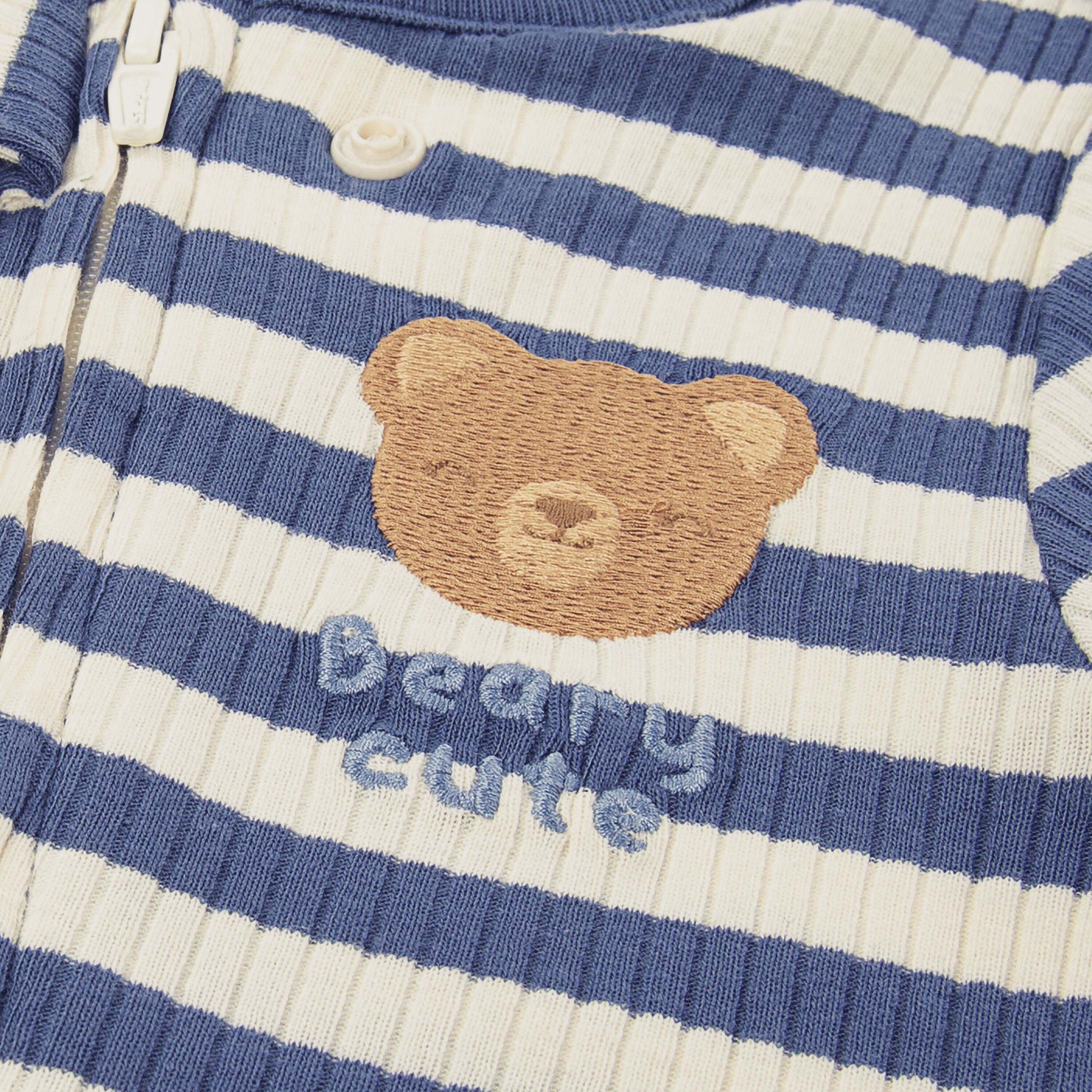 Schlafoverall HUGGIES BABYWEAR "HUGB FOOTED COVERALL", Jungen, Gr. 2 (3M/62), N-Gr, blau (huggies vintage indigo), Jersey, Obermaterial: 100% Baumwolle, Rundhals, Bündchen, Overalls Schlafoverall, mit süsser Bärchenstickerei huggies vintage indigo 2 (3M/6
