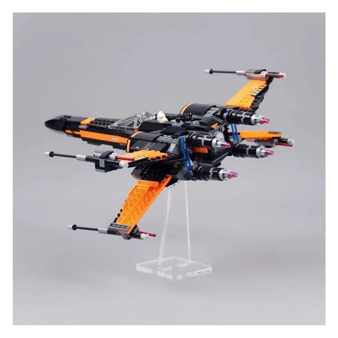 iDisplayit Acryl-Ständer für LEGO Modelle (Angewinkelt 12 cm hoch) (XP20H12-PNK)