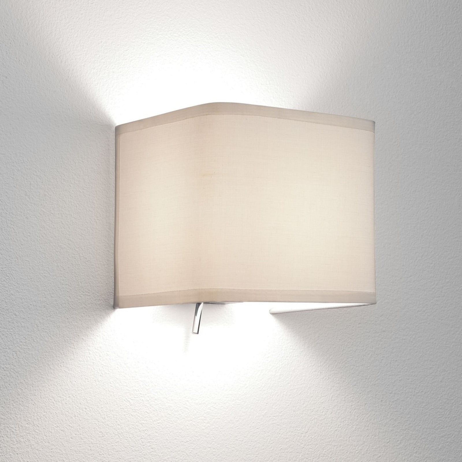 Astro Wandlamp Ashino met witte lampenkap