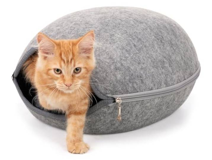 Trixie 36316 Kuschelhöhle Luna, Filz, 40 × 24 × 46 cm, hellgrau Gemütlicher Rückzugsort mit herausnehmbarem Kissen – für Katzen, kuschelig, pflegeleicht und angenehm weich