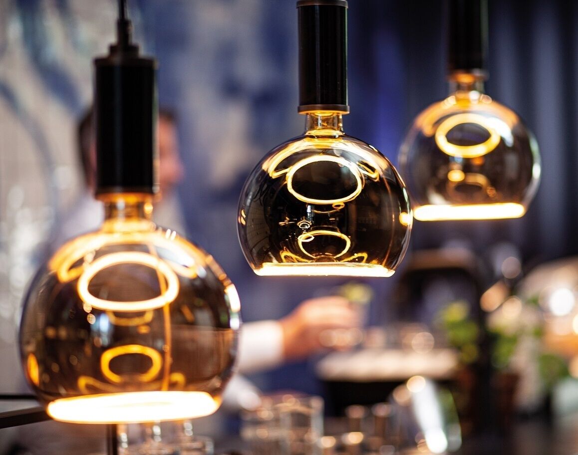 Segula Floating LED 150 smokey grey M