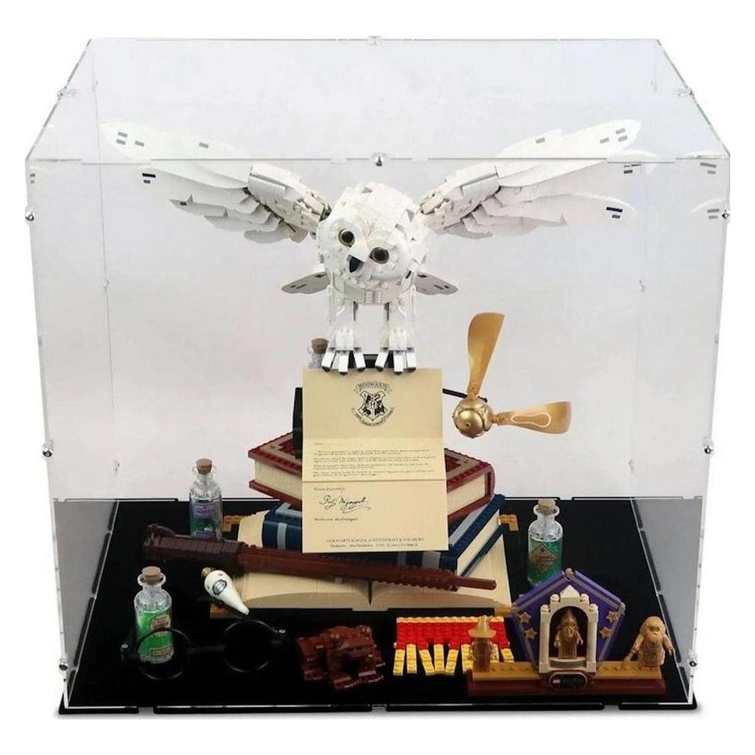 iDisplayit Acryl-Display für LEGO 76391 Harry Potter - Hogwarts Ikonen, Sammler-Edition (Mit schwarzem Boden) (EC523947-BLK)