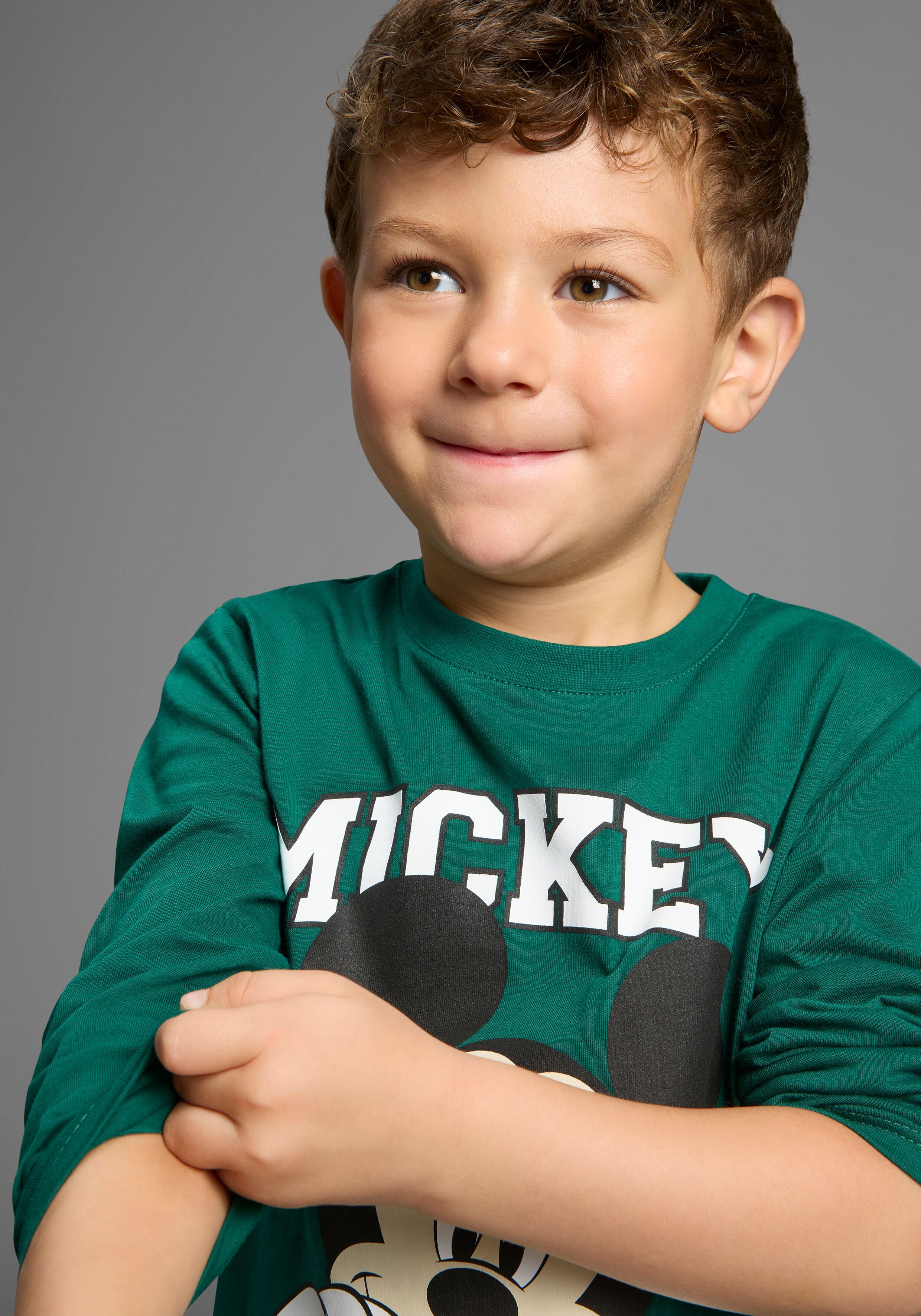Langarmshirt KIDSWORLD "MICKEY Mouse - Disney Shirt", Jungen, Gr. 140/146, grün, Single Jersey, Obermaterial: 100% Baumwolle, bedruckt, Basic, Basic normal, Rundhals, Shirts Langarmshirt, Disney Shirt mit Mickey Mouse Druck grün 140/146