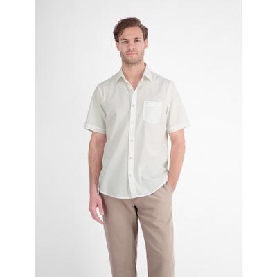 Kurzarmhemd LERROS "Lässiges Kurzarmhemd aus Baumwolle mit Streifenstruktur", Herren, Gr. 3XL, Normalgrößen, weiß, 100% Baumwolle, Hemden