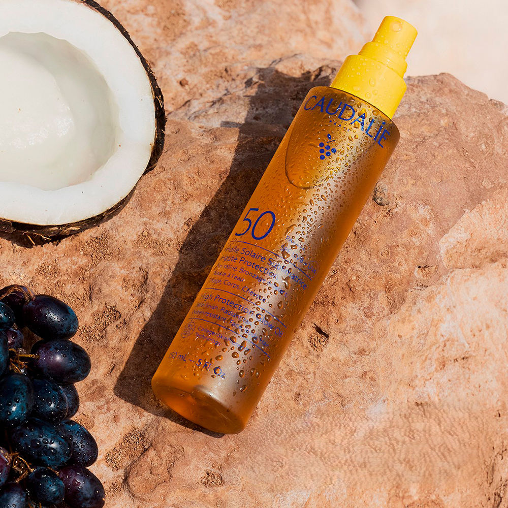 Caudalie Huile solaire embellissante Vinosun SPF50 150 ml