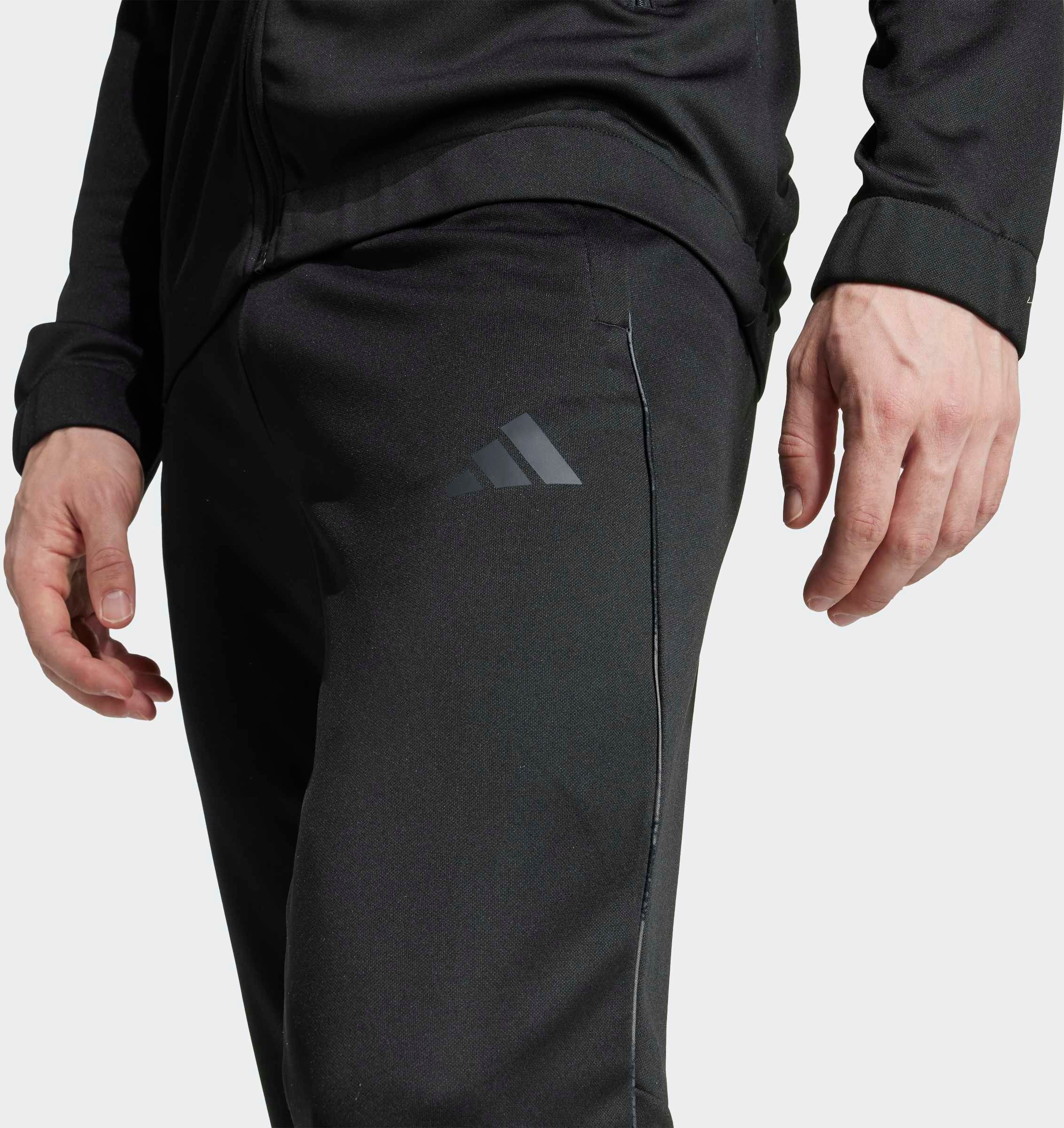 Sporthose ADIDAS PERFORMANCE "TRAIN ESSENTIALS SAISONALE", Damen, Gr. XXL, N-Gr, schwarz (schwarz, normal, gr.), Obermaterial: 100% Polyester, Hosen Sporthose, mit Camo-Paspelierung, aus dehnbarem Strickmaterial, aus Polyester schwarz, normal, gr. XXL, N-