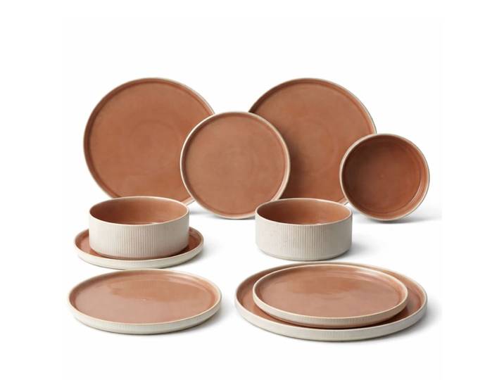Set de 16 pièces de vaisselle en grès beige et blanc l28