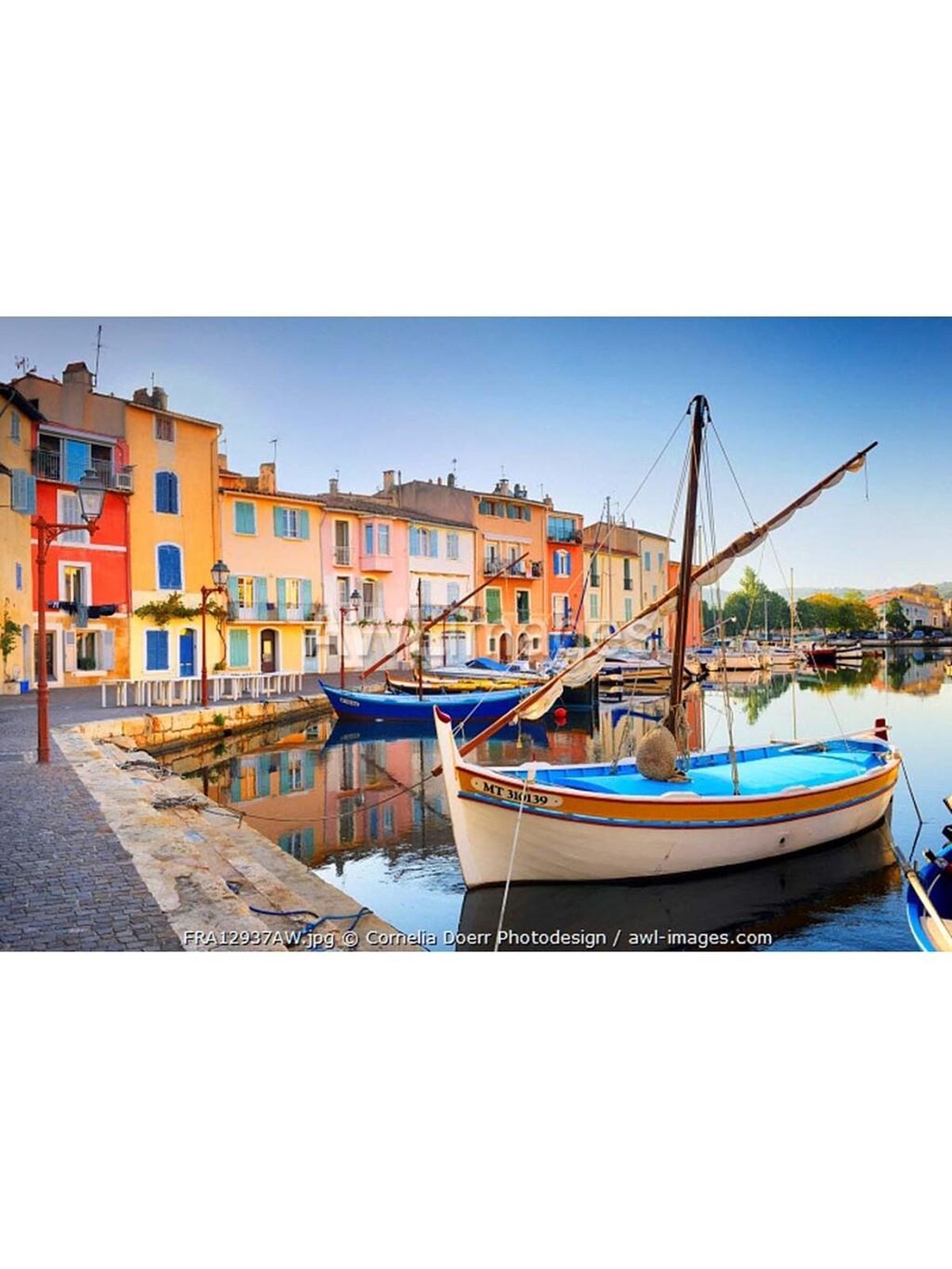 Educa 1000 Harbour In Martigues Provence
