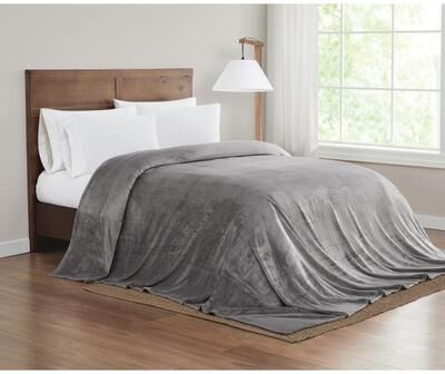 Truly Soft Velvet Plush Oversized Family Blanket
