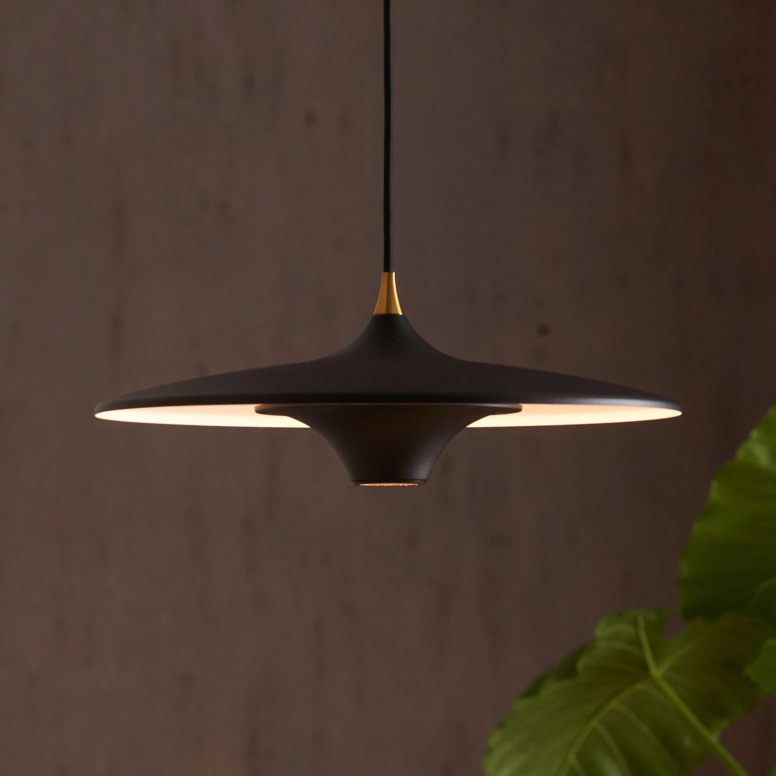 Loom Design Moja Hanglamp - Zwart - Rond - Aluminium - LED