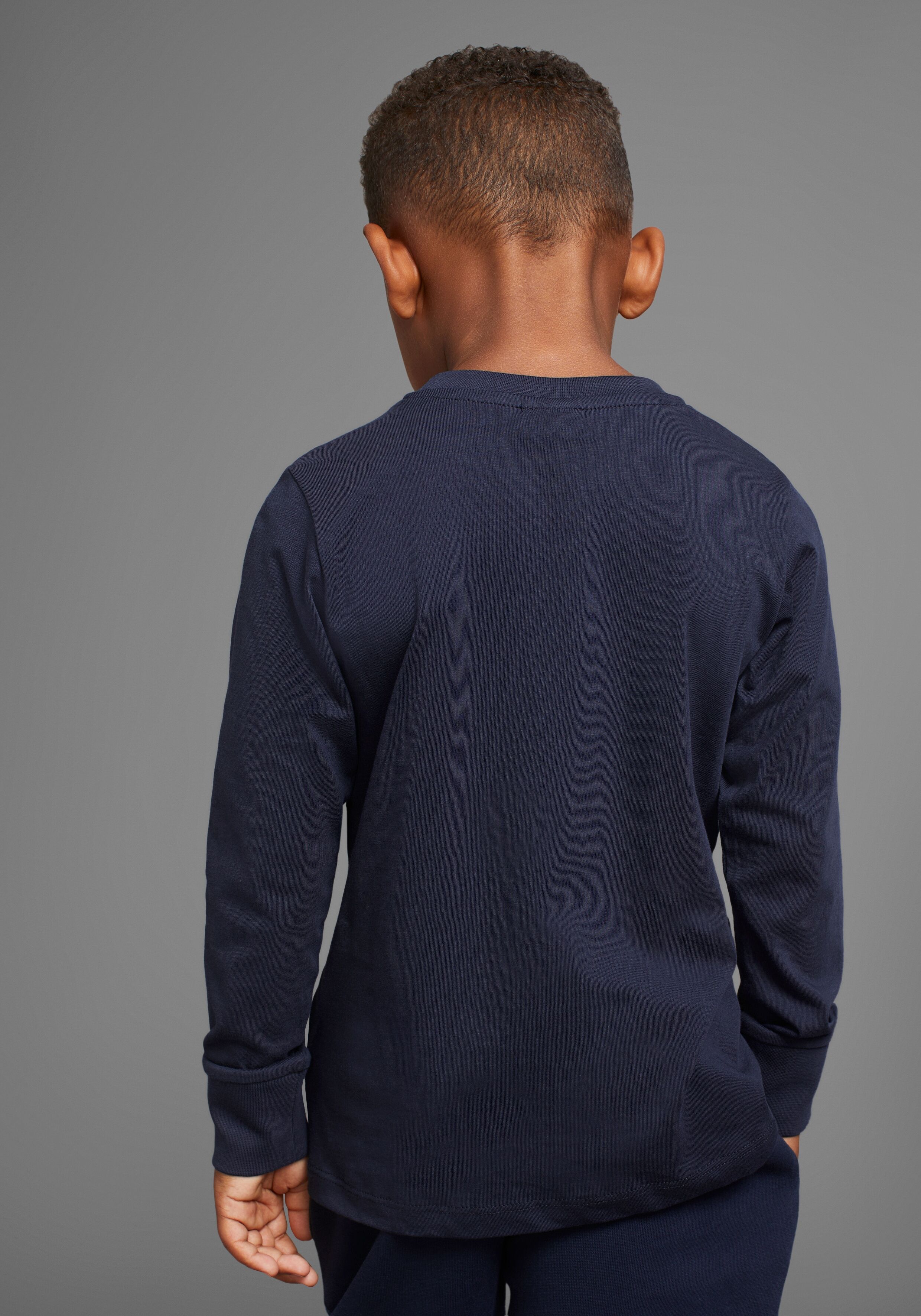 Langarmshirt KIDSWORLD "HIER KOMMT RETTUNG", Jungen, Gr. 140/146, blau (marine), Single Jersey, Obermaterial: 100% Baumwolle, bedruckt, Basic, Rundhals, Shirts Langarmshirt, Langarm, Basic-Passform, peppiger Druck marine 140/146