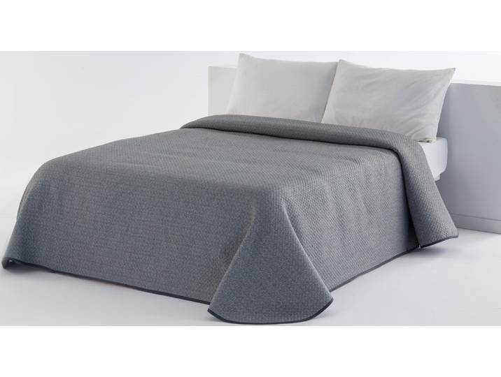 Tagesdecke GOODPRODUCT Annika gesteppte Tagesdecke, aus 50% recyceltem Polyester , grau, B:250cm L:280cm, Mischgewebe, Tagesdecken, Tagesdecke, und 50% Baumwolle, ab Grösse 140x210 cm