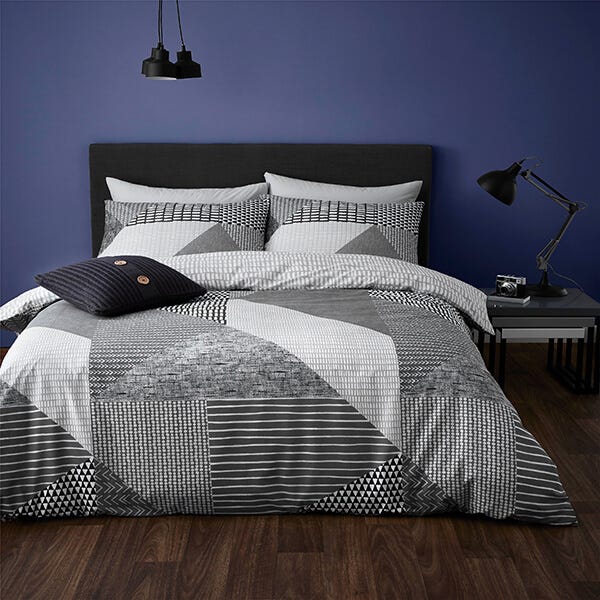 Catherine Lansfield Larsson Geo Duvet Set Grey