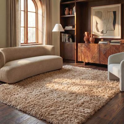 SAFAVIEH Handmade Venice Shag Djenka 3-inch Thick Rug