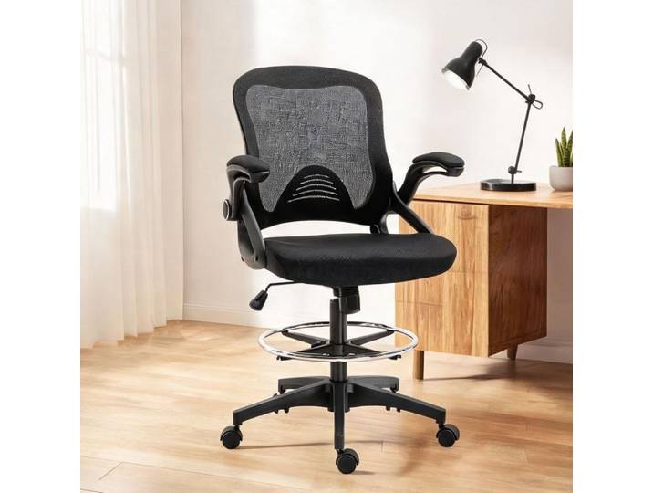 Chaise de bureau ergonomique tissu noir avec repose-pieds et accoudoirs relevables