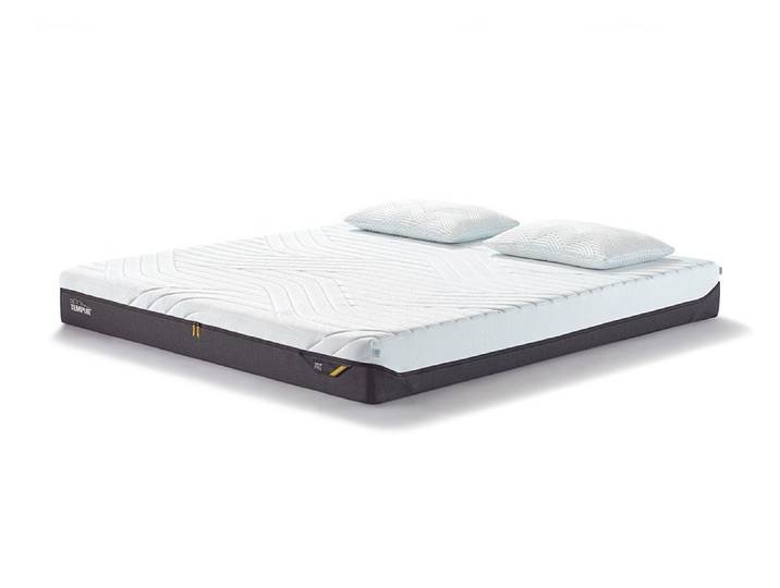 TEMPUR PRO CoolQuilt Matratze Medium Fest: Erholsamer Schlaf durch Entlastung, Anpassung & Komfort, OEKO-TEX MADE in GREEN