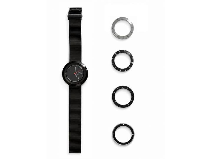Une boîte mystère 1 pièce Montre aléatoire Cadeau surprise Expérience de déballage Tirage au sort Emballage mystère scellé Édition authentique