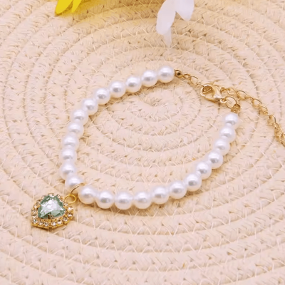 Inspire Curations Pearl Princess Pet Necklace Collar green