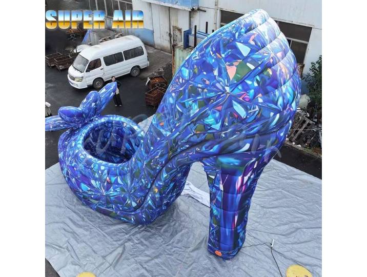 Chaussures en cristal gonflables personnalisées, production populaire, pour décoration de performance à grande échelle