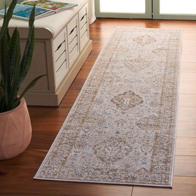 SAFAVIEH Finley Aristi Traditional Oriental Rug