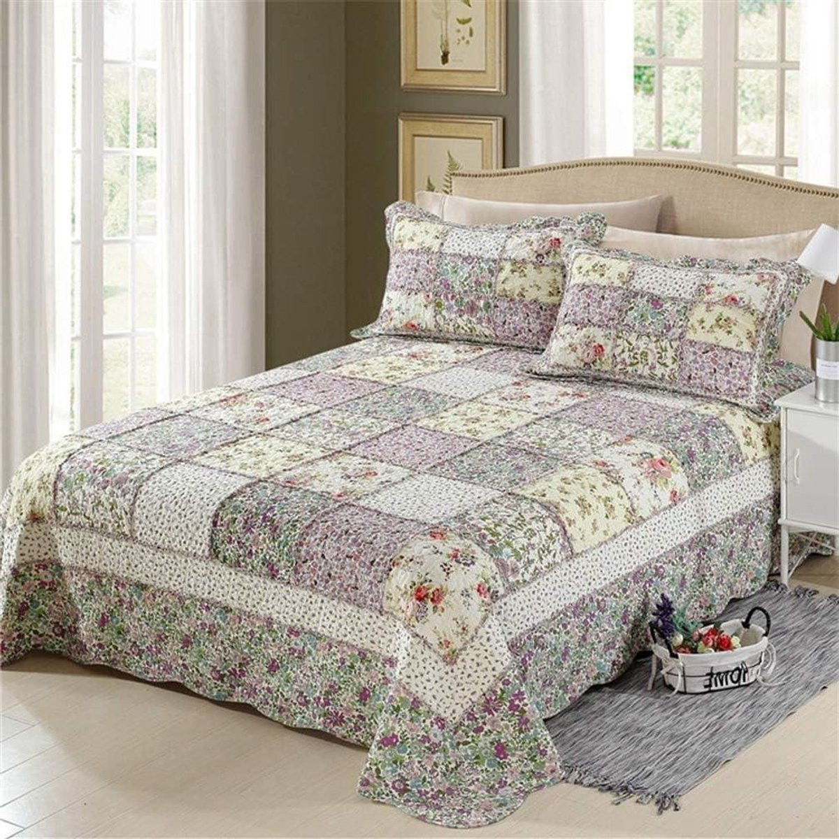 Spreiset met patchwork design in paars, 230 x 250 cm