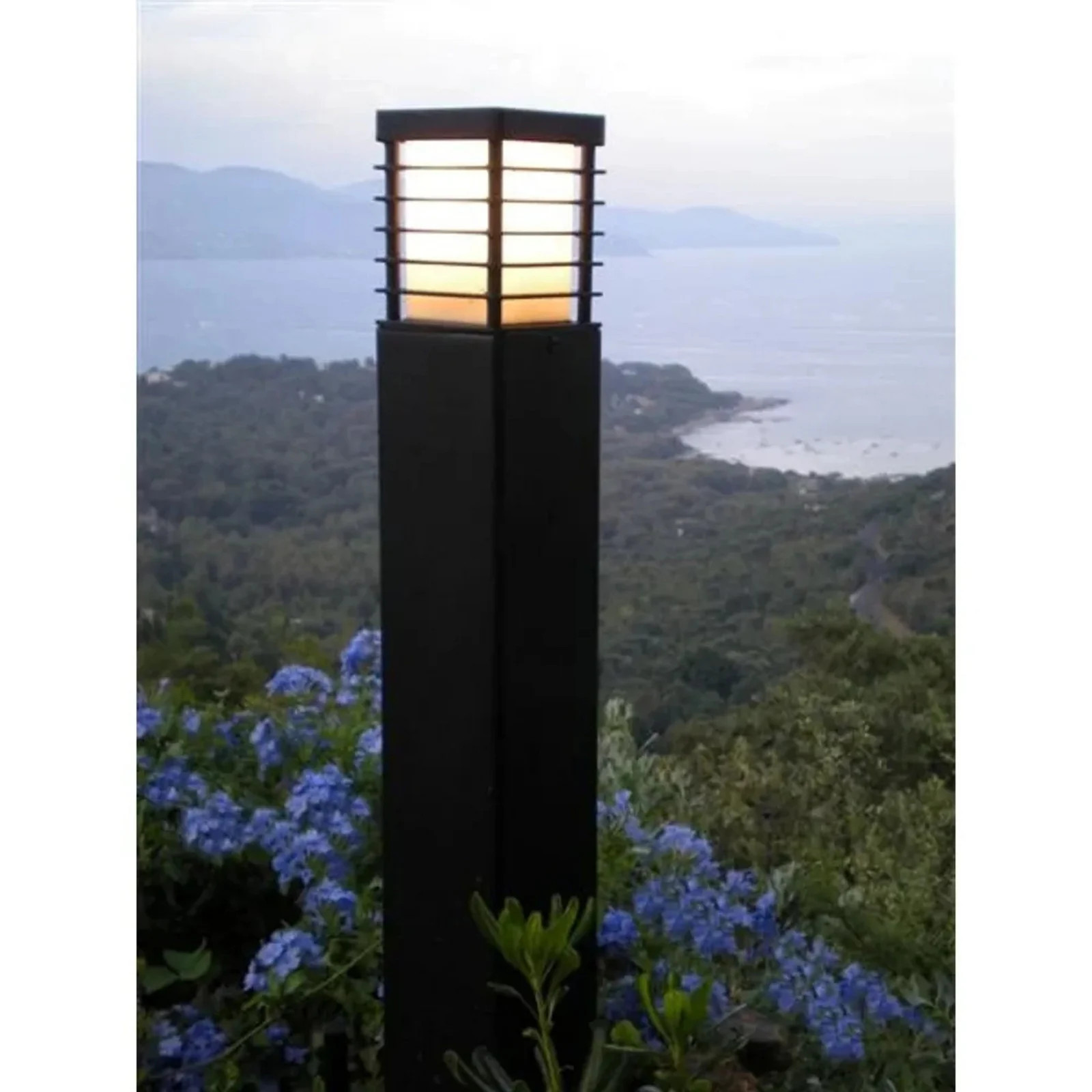 Norlys Halmstad 85 LED Buiten Bollard Zwart - Metaal