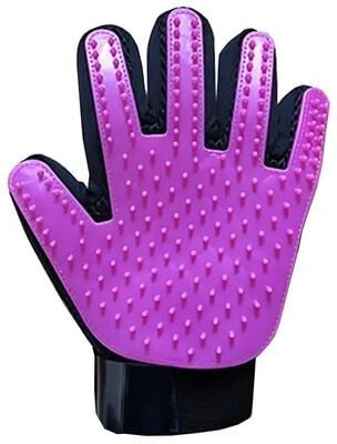 Uplifted Finds Silicone Grooming Interaction Glove 12