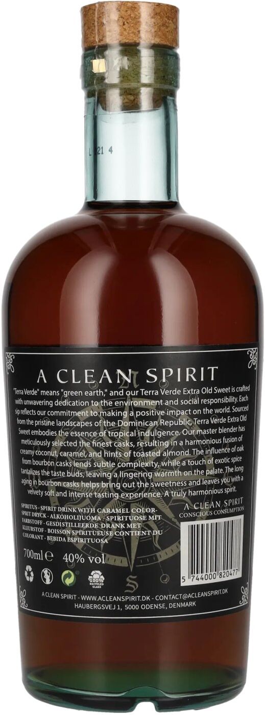 Terra Verde Extra Old Sweet Original Rum Based Spirit 40% Vol. 0,7l