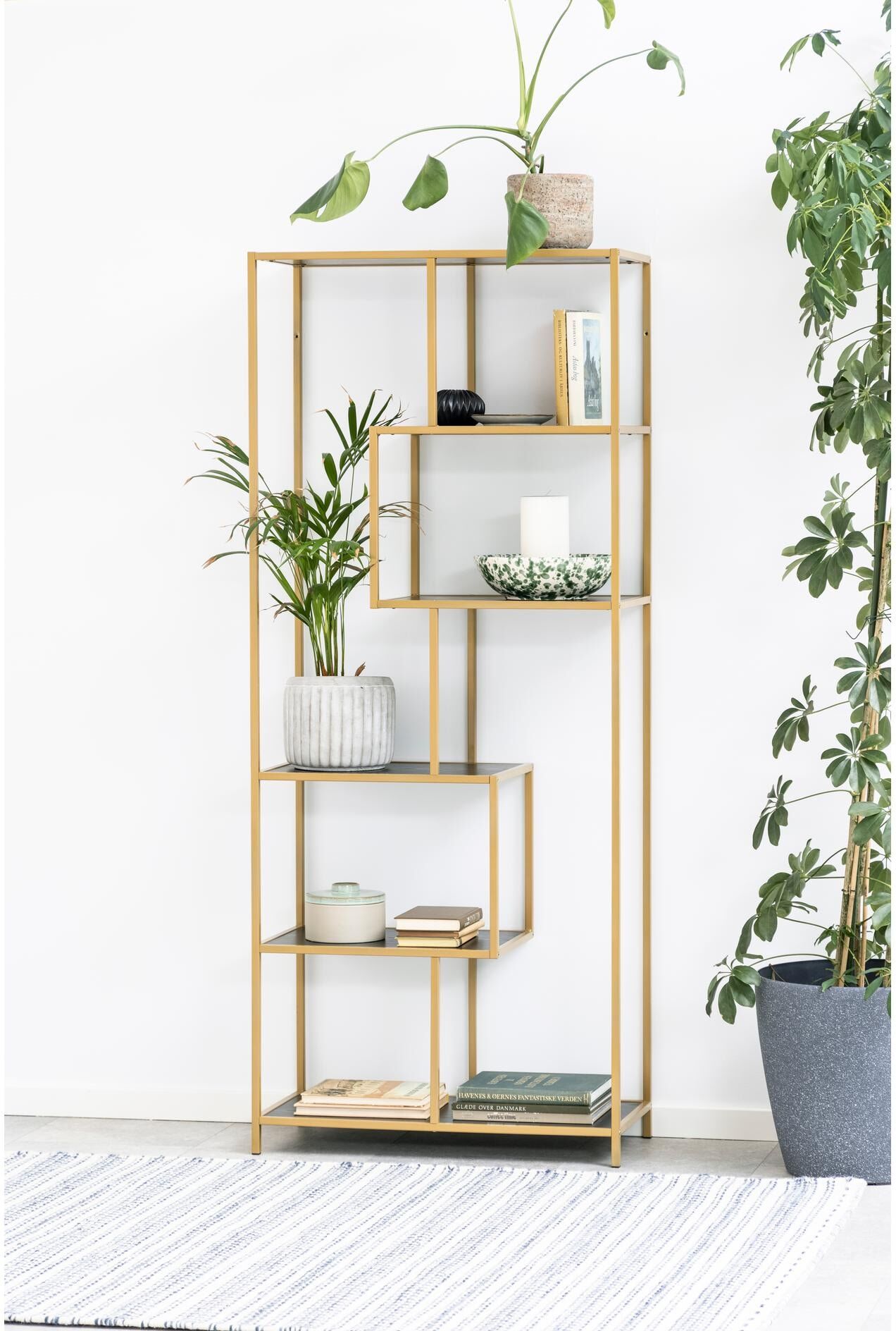 Regal AC DESIGN "Seaford", schwarz (goldfarben, schwarz), B:77cm H:185cm T:35cm, MDF, Stahl, Regale, Regal goldfarben, schwarz B/H/T: 77cm x 185cm x 35cm