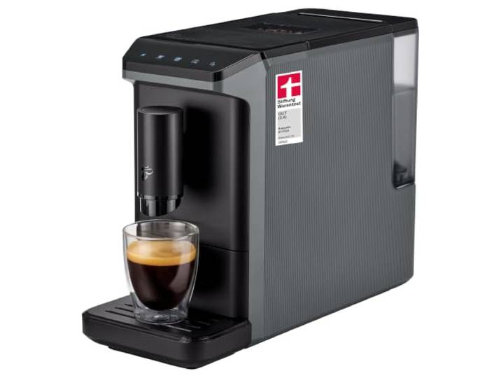 Tchibo Kaffeevollautomat Esperto mini, Grau, nur 16 cm breit Zubereitung von Espresso, Caffè Crema und Caffè XL, 1,1 l Wassertank, einfache Reinigung