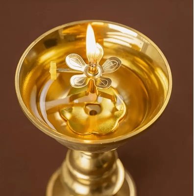 Market Central Elegant Gold Candle Holder Adjustable Wick Decorative Tabletop Candle Stand Elegant Gold Candle Holder Adjustable Wick Decorative Tabletop Candle Stand