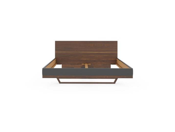 TEAM 7 Naturholzmöbel Riletto Bett aus Massivholz und Leder - Leder Origon schwarz - Nussbaum - inkl. Kopfteil Modern, Natur, Zeitlos