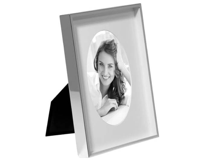 Fink Bilderrahmen 10 x 15 cm versilbert mit ovalem Bildausschnitt - Fotorahmen mit Passepartout, dekorativer Silberrahmen zum Aufstellen oder Aufhängen in Wohn- und Arbeitsbereichen