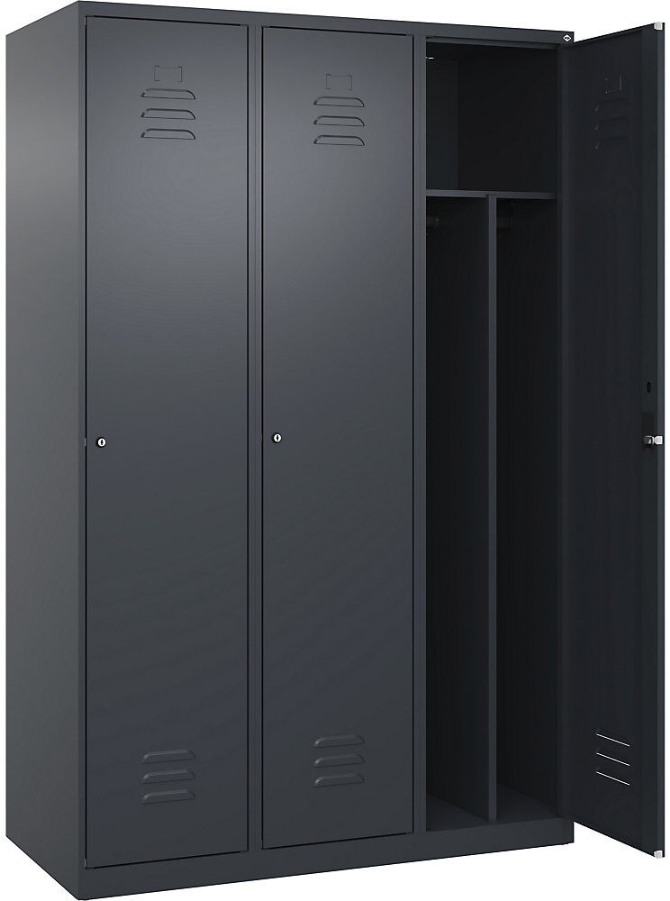 C+P Schwarz-Weiß-Spind Classic PLUS, schmal, 3 Abteile, verkürzte Trennwand mittig, grau, B 1200 mm, mit Bodengleitern, Zylinderschloss, Trennwand mittig