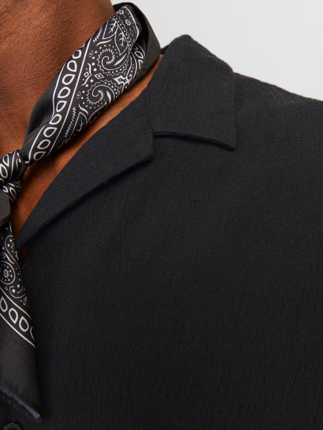Kurzarmhemd JACK & JONES "JORLUKE CRINKLE RESORT SHIRT SS SN", Herren, Gr. S, N-Gr, schwarz, Web, Obermaterial: 100% Baumwolle, unifarben, relaxed fit normal, Hemden Kurzarmhemd schwarz S, N-Gr