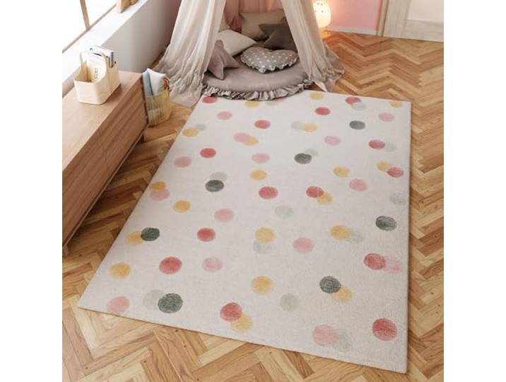 Wecon Home Dana handgetufteter Kinderteppich, 140 x 200 cm, Creme beige Fröhlicher Kinderteppich mit Punktmuster für das moderne Kinderzimmer