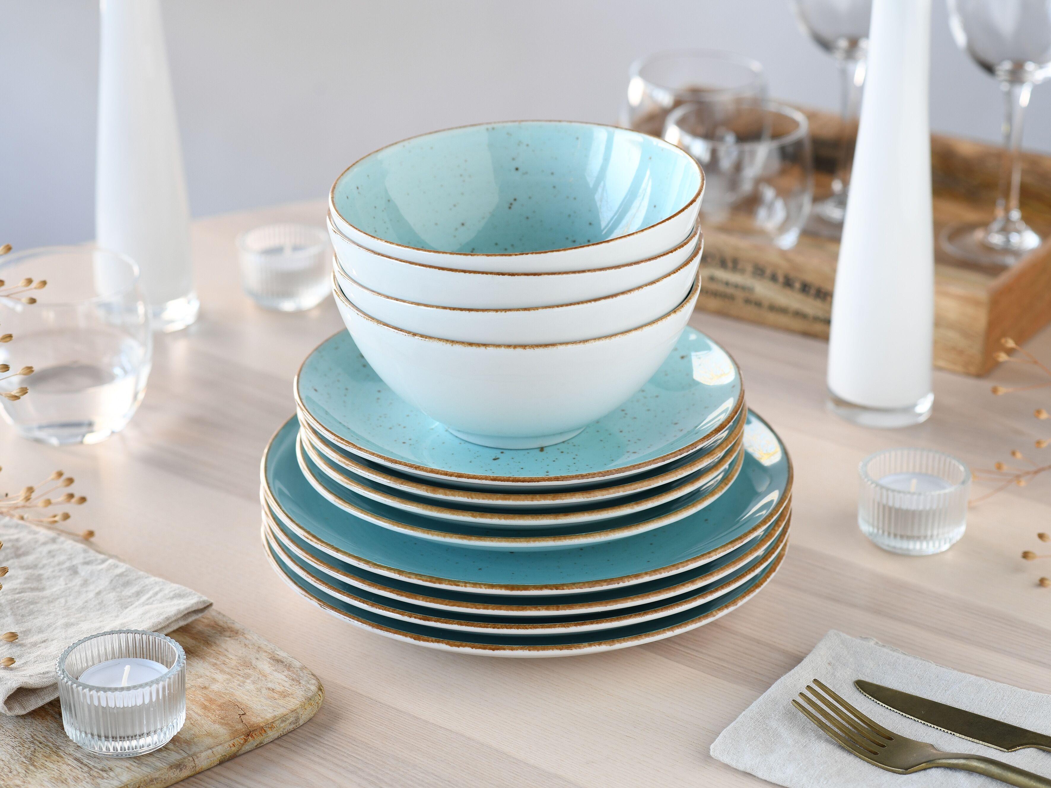 Teller-Set CREATABLE "Vintage, Teller Set 12-tlg.", aqua, 12, Porzellan, Geschirr-Sets, Teller-Set, Naturverbundenes Design, Handgemalt