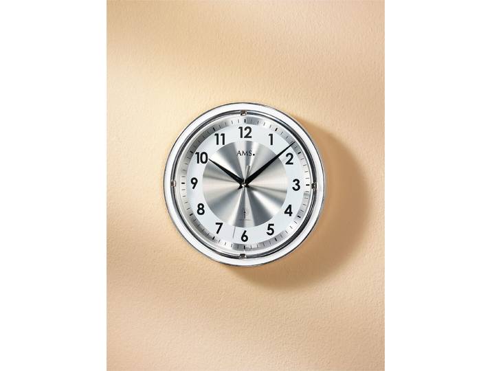 Wanduhr mit Funkuhrwerk, Silber