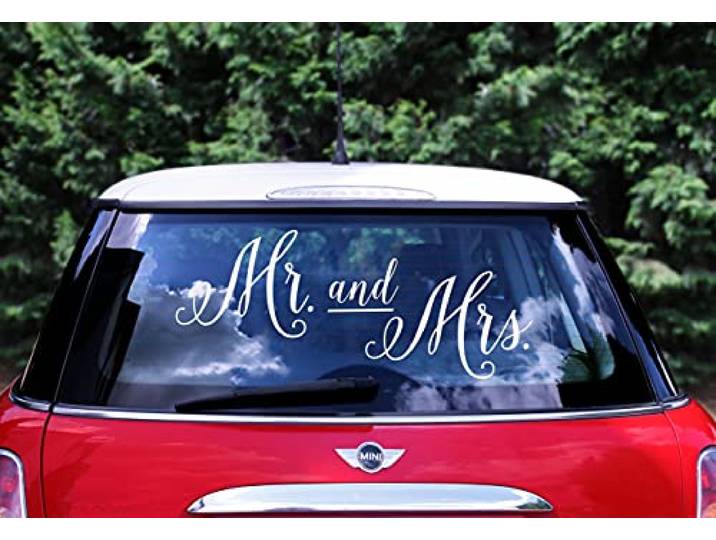 Wedding autosticker Mr and Mrs