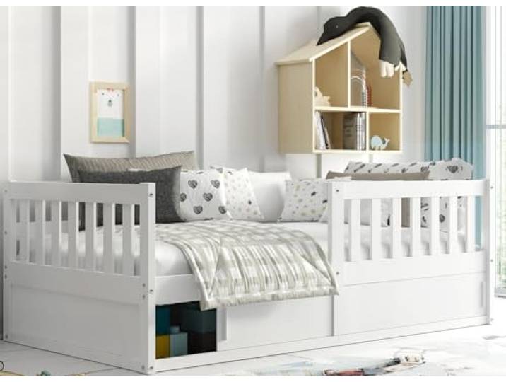Interbeds Kinderbett 80x160 cm aus Holz in Weiß mit Rausfallschutz – Montessori Bodenbett mit Schutzbarriere und Stauraum, Kinderbett für Jungen und Mädchen, Naturholz Smart (weiß)