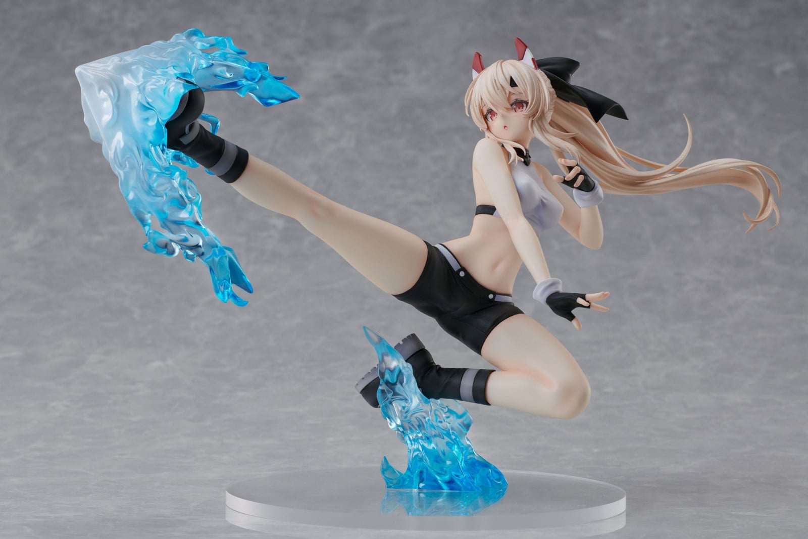 FREEing Ayanami Azur Lane PVC-beeldje schaal 1/7 Dynamische trap 15 cm