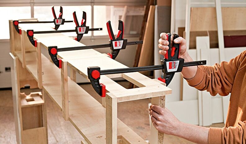 Presse ''Une Main'' 300 mm BESSEY SER EZS30-8