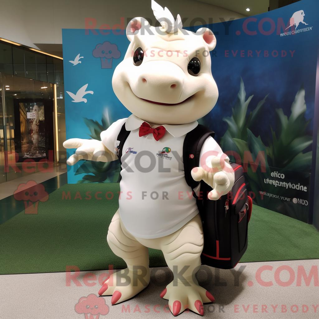 Maskottchen REDBROKOLY eines weißen Axolotls mit Rugby-Shirt und Aktentasche