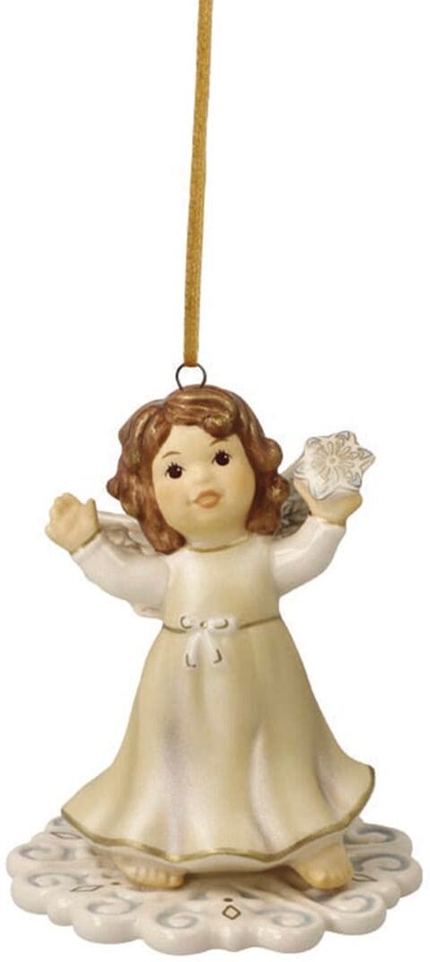 Dekofigur GOEBEL "Engel Winterspass", beige (champagner), B:6cm H:7,5cm T:6cm, Steingut, Dekofiguren, Dekofigur, 6 x 6 x 7,5 cm champagner B/H/T: 6cm x 7,5cm x 6cm