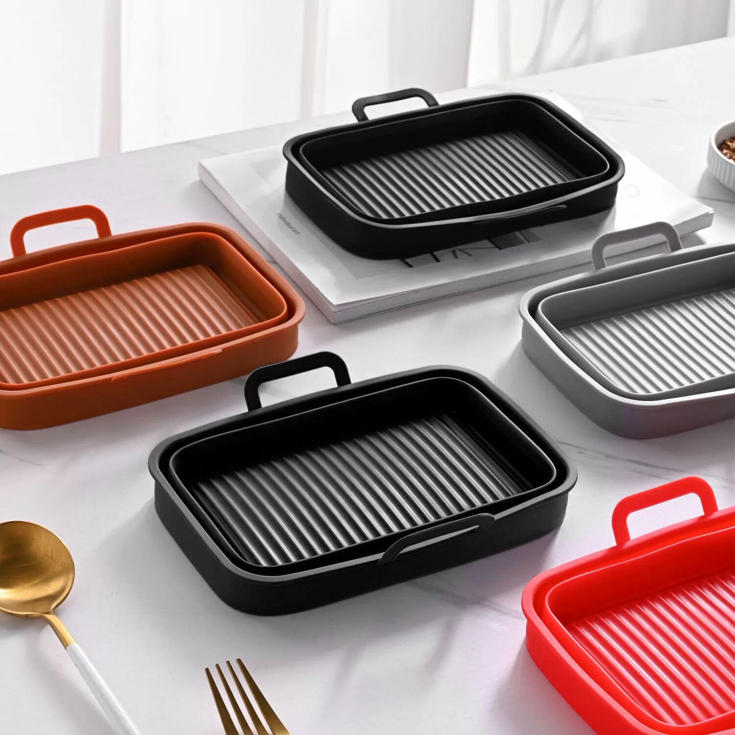 INF Zusammenklappbare quadratische Silikonform für Airfryer 19,5 x 12,7 x 7 cm Schwarz