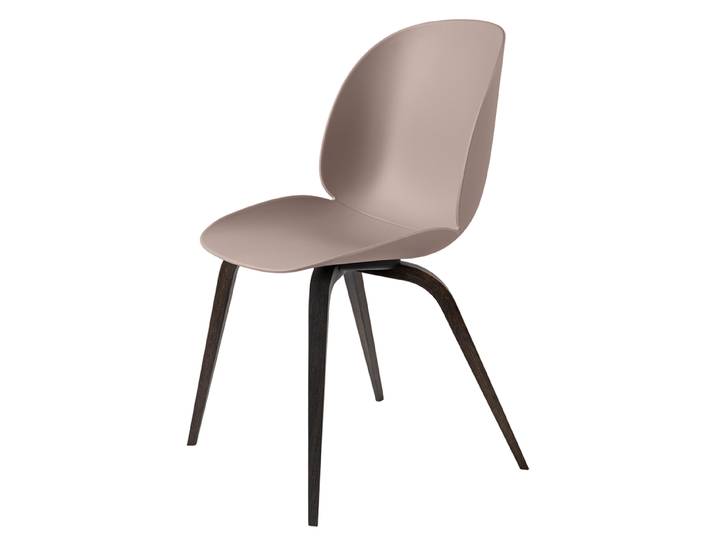 GUBI chaise BEETLE DINING CHAIR base en chêne fumé (Sweet pink - Polypropylène et bois)