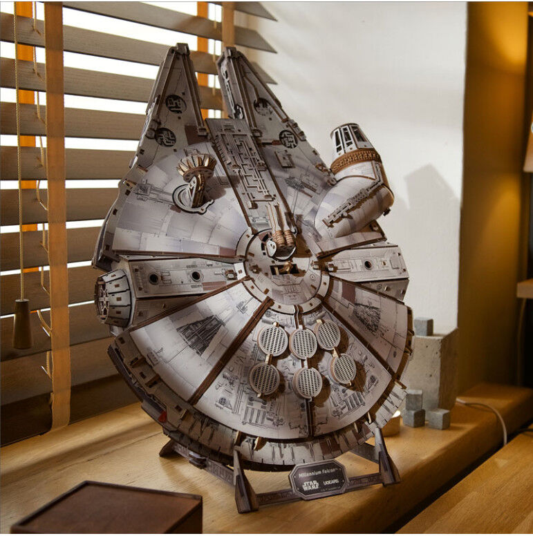 Faucon millenium Puzzle 3D mécanique en bois - Ugears