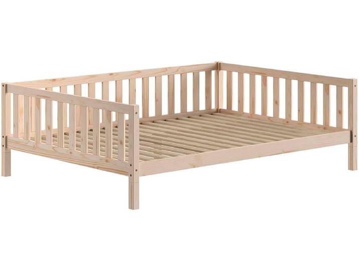 Kinderbett VIPACK Dallas, Massivholzbett, umbaubar vom Boden- zum Daybett , braun (kiefer natur, kiefer natur, kiefer natur), B:147cm H:66cm L:210cm, Betten, Kinderbett, stabil und standfest gebaut, wahlweise Kiefer massiv natur oder weiß