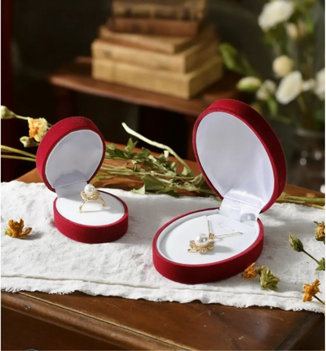 INF Boîte à bague portable en velours floqué – Étui bijou EVA rouge, emballage compact de voyage pour bagues